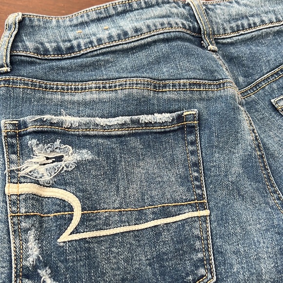American Eagle Outfitters stretch shorts |
HI-RISE SHORTIE | 6 - Picture 12 of 13